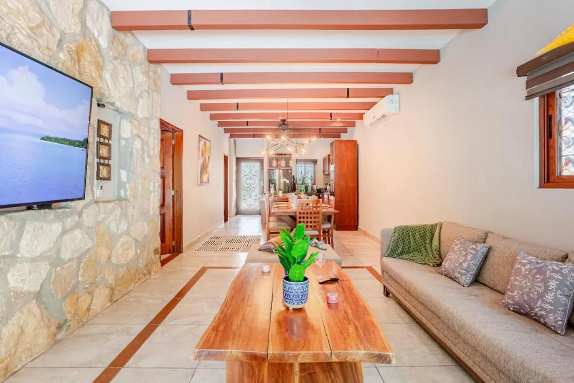 Exclusive Beach Residence! Playa del Carmen Holiday home